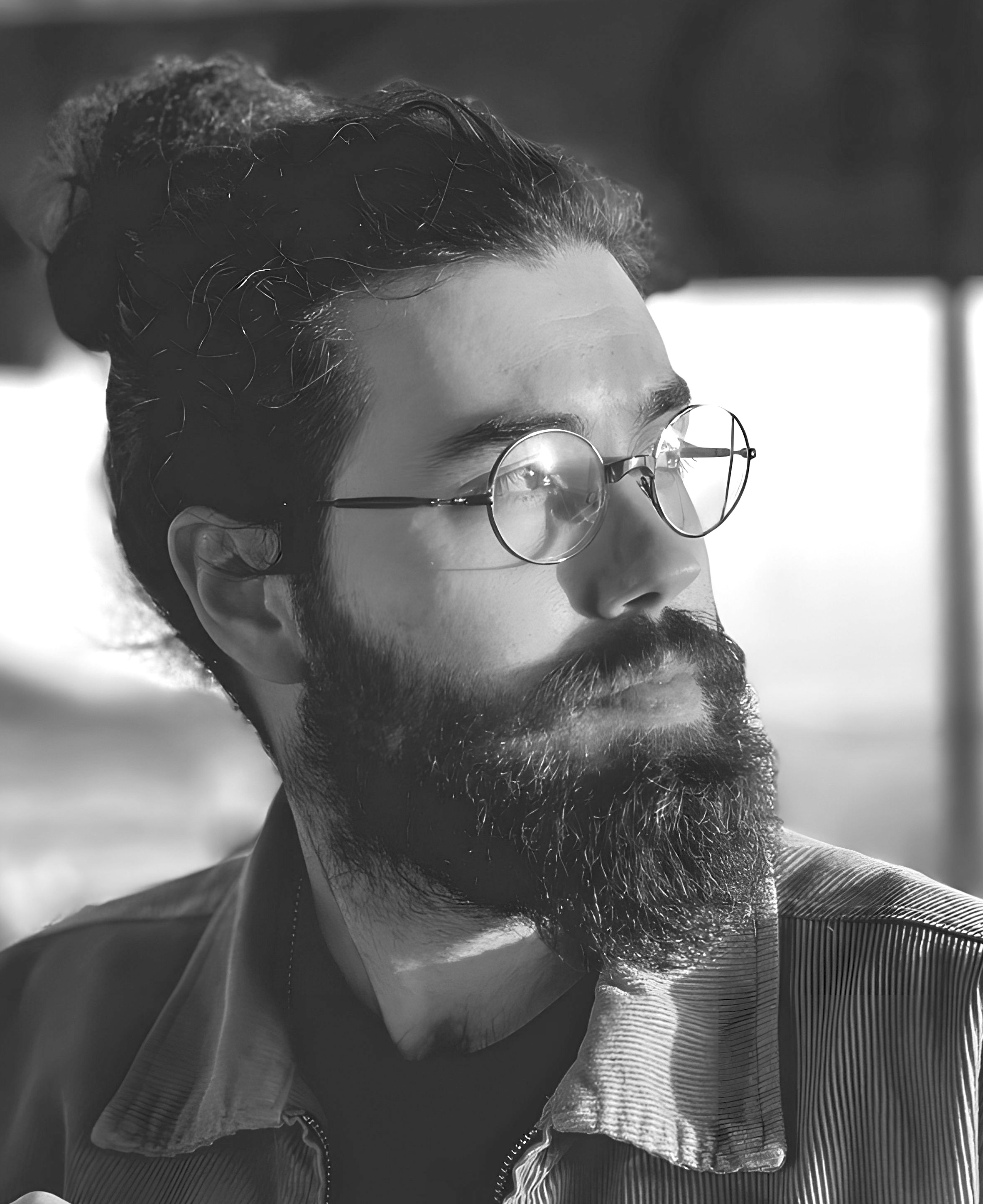 Mario Correia headshot